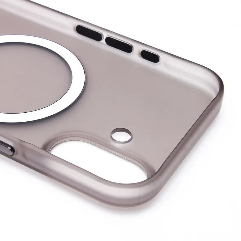 Чехол-накладка - SM038 SafeMag для Apple iPhone 16 (black/matte transparent)  — фото 2